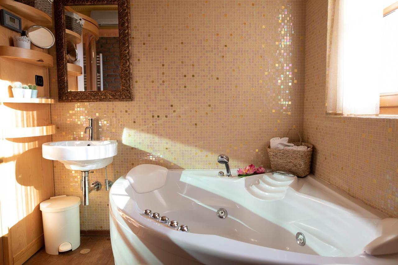 Domacija Pri Damjanu Hotel Kozina Ngoại thất bức ảnh